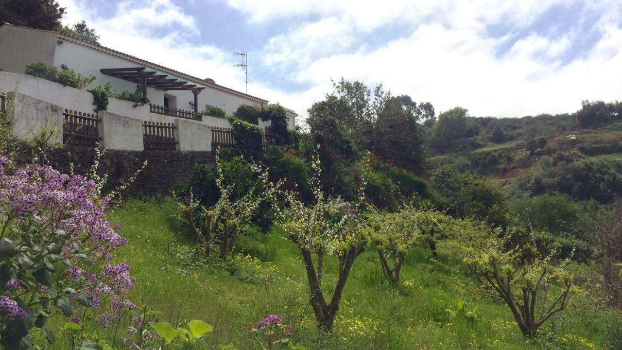 Bella Doramas Casas Rurales Panchita & Millo Moya  Extérieur photo